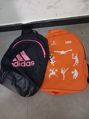 Adidas 2 adet çanta