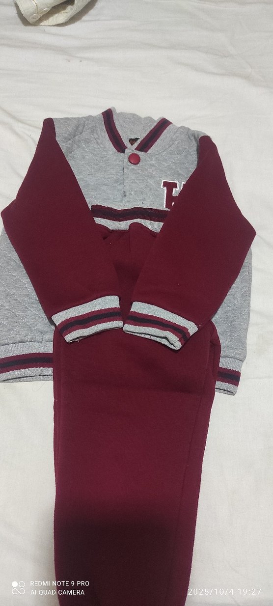 Gri Bordo Erkek Çocuk Düğmeli Eşofman Takımı - Görsel 5