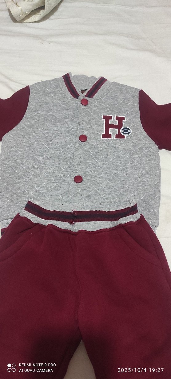 Gri Bordo Erkek Çocuk Düğmeli Eşofman Takımı - Görsel 3