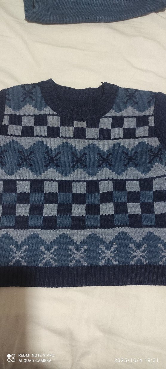 Erkek Çocuk Mavi Triko Kazak ve kapüşonlu 
swit - Görsel 2