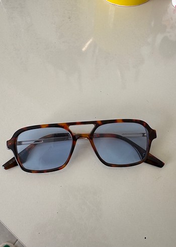 Klasik Kemer Detaylı Lacivert Kadın Gözlüğü - Görsel 2