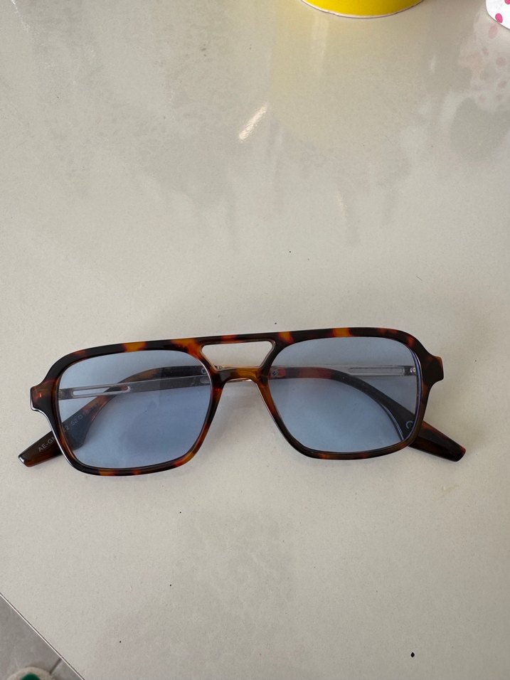 Klasik Kemer Detaylı Lacivert Kadın Gözlüğü - Görsel 2