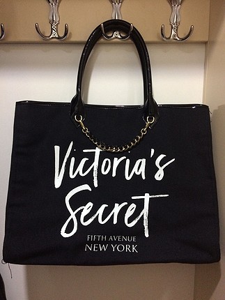 Victoria?s Secret Fifth Aveneu baskılı çanta