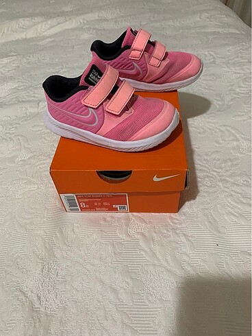 Nike 25 numara spor ayakkabı