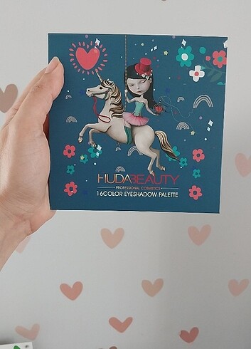 Beden Huda beauty 16 li far paleti