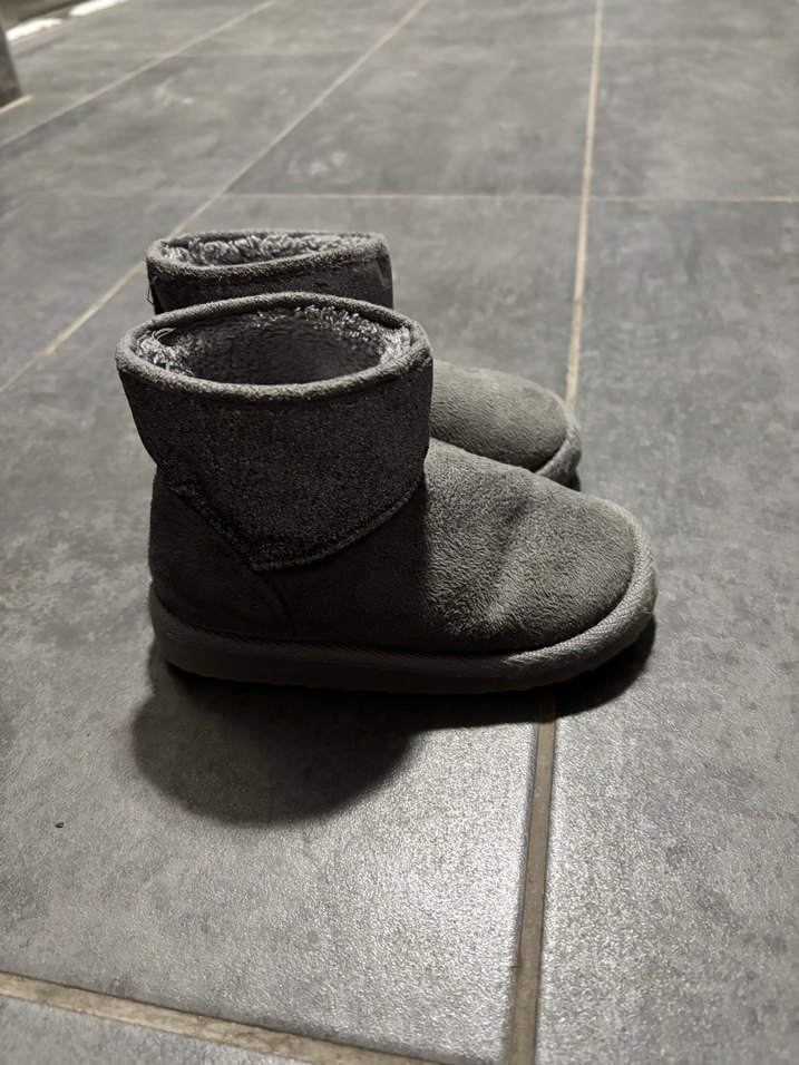 HM Gri Süet Tüylü çocuk Bot - Görsel 4