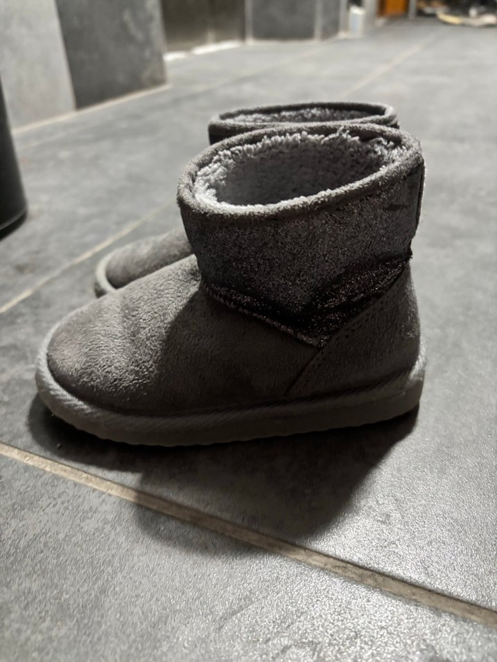 HM Gri Süet Tüylü çocuk Bot - Görsel 2