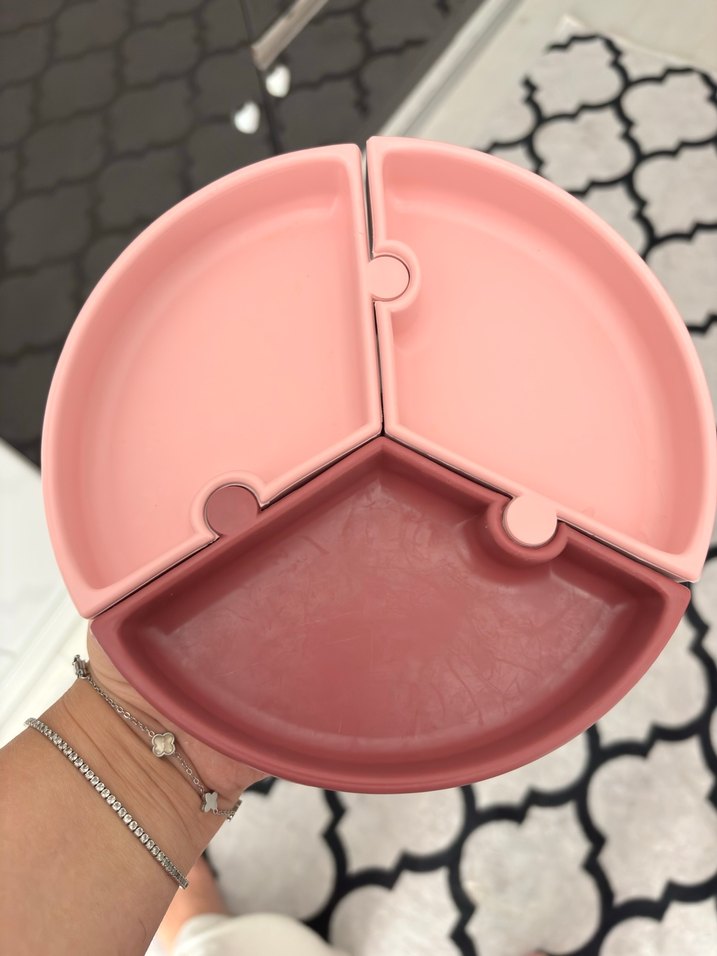 Oioi vakumlu Bölmeli Pembe Tabak Seti - Görsel 4