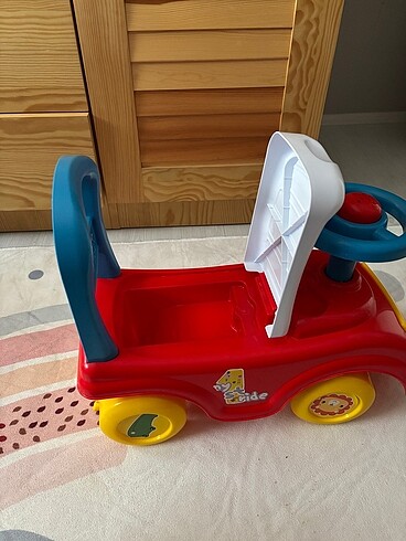 Beden Fisher price ilk arabam