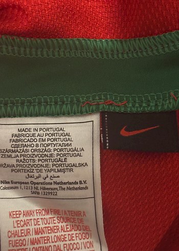 m Beden kırmızı Renk Nike Orijinal Portekiz 2008-2010 Milli Takım Forması