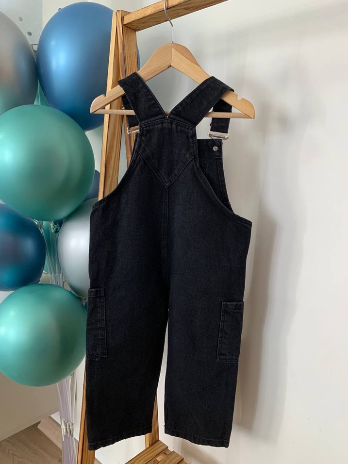 Erkek Çocuk Siyah Kot Askılı Bol Tulum - Görsel 2