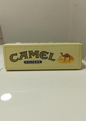 Camel teneke kutu