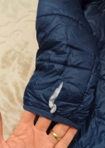 LCW Lacivert Kapüşonlu Erkek Çocuk Mont - Görsel 3