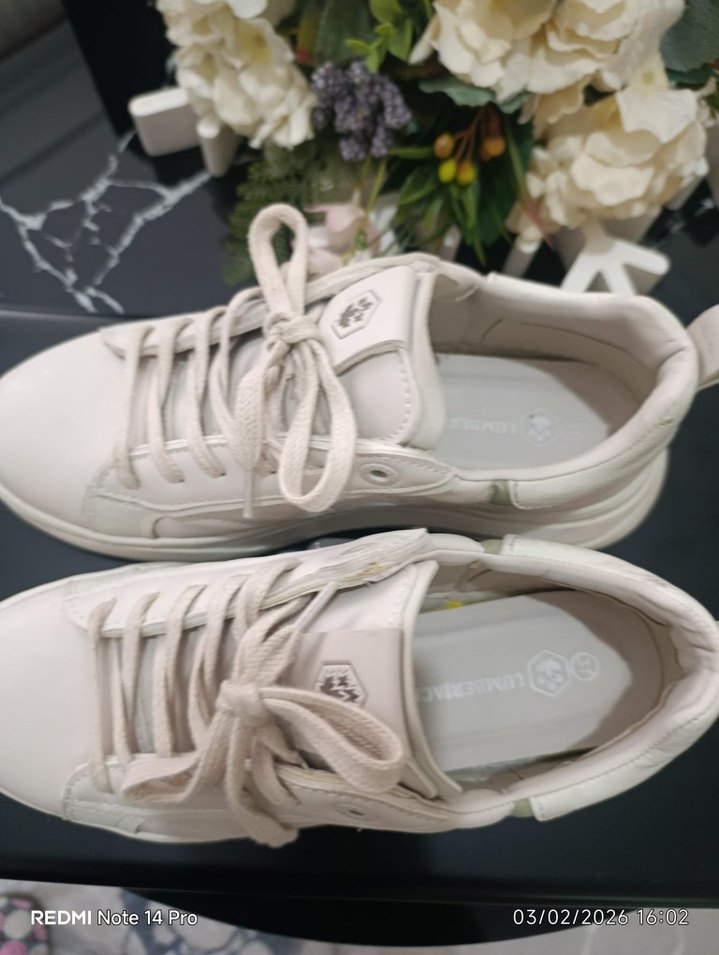 Beyaz Bağcıklı Kadın Spor Ayakkabı - Görsel 2