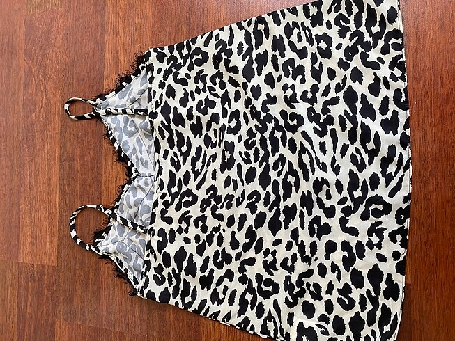 Trendyol & Milla Leoparlı atlet