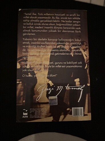 Beden Nutuk Mustafa Kemal Atatürk Kitap