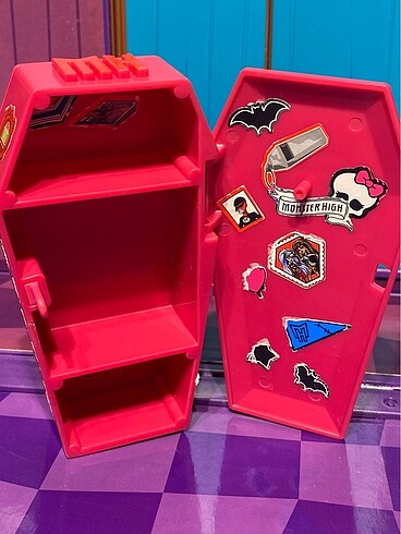 Monster High Mattel Monster High Classroom Ghoulia Yelps Dolap