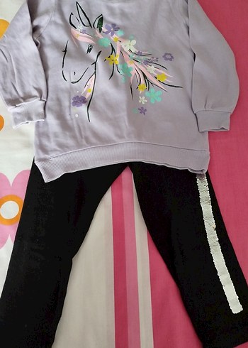 Kız Çocuk Gri Baskılı Sweatshirt ve Siyah Eşofman