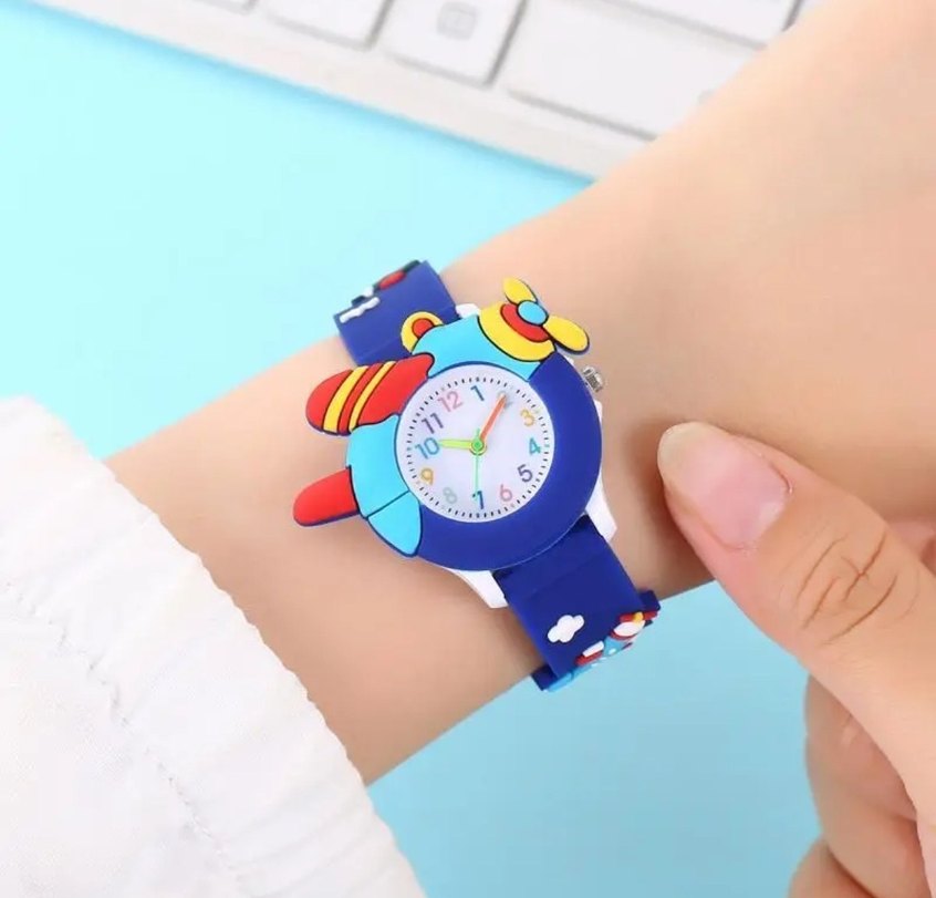 "Uçak Figürlü Renkli Çocuk Kol Saati  Eğlenceli Tasarım - Görsel 4