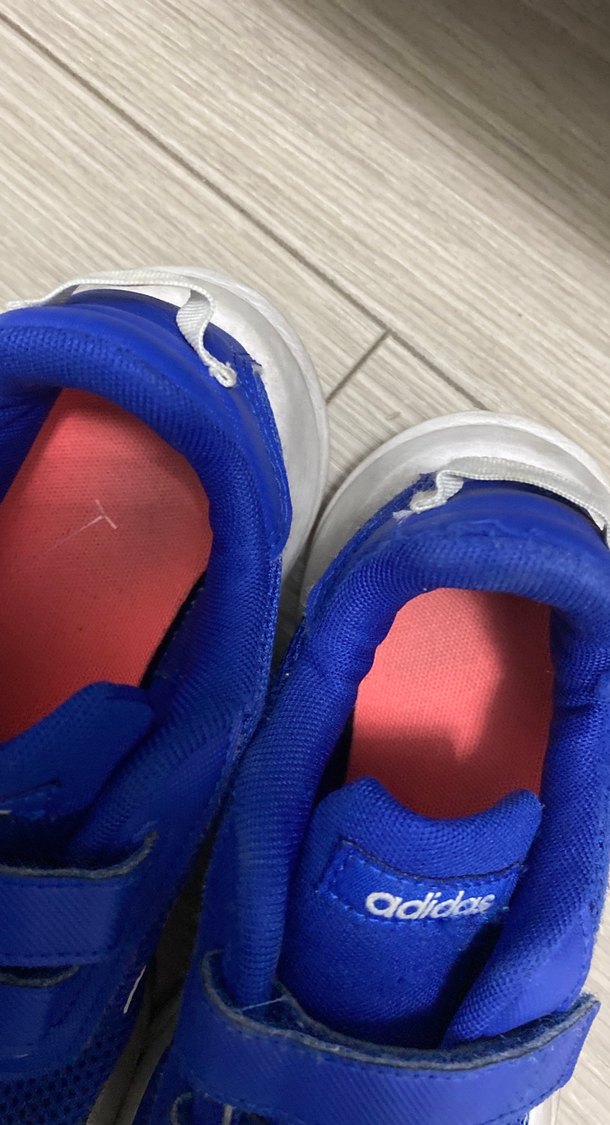 Adidas ayakkabı - Görsel 3