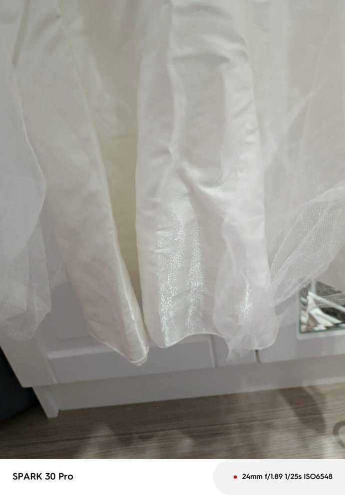 Kız Çocuk Beyaz Dantel Detaylı Kolsuz Elbise - Görsel 3