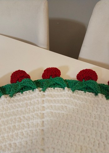 Bohem Tarzı El Örgüsü Kırmızı Gül Demeti battaniye - Görsel 4