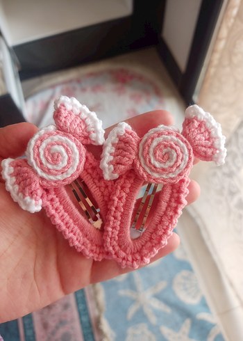 Nakışlı Pembe Örgü Çocuk Toka Seti - Görsel 4