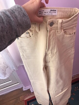 Stradivarius mom jeans krem rengi keten pantolon