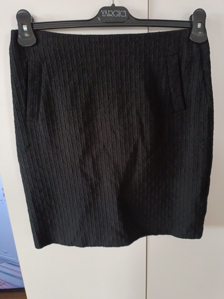 Kadın Siyah kısa etek - Görsel 2