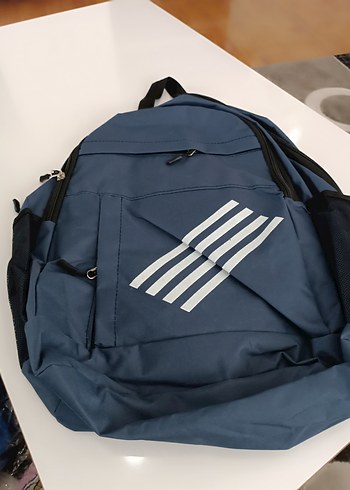 Diğer Adidas Lacivert Spor Sirt Cantasi