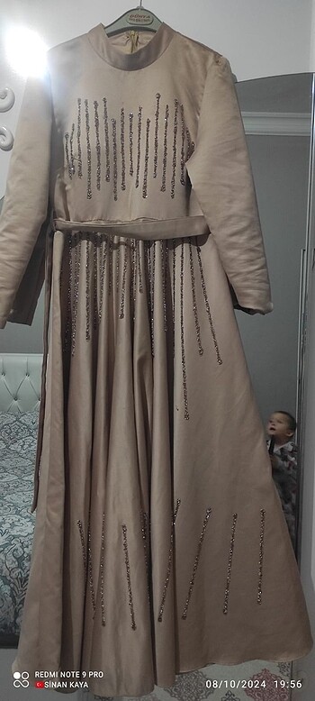 42 Beden camel Renk Krem rengi taşlı elbise