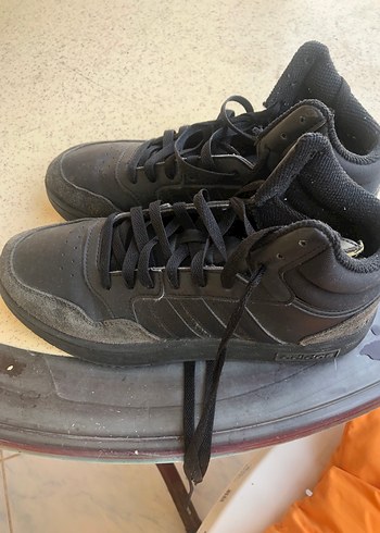 ADİDAS 
Siyah Erkek Spor Ayakkabı Bağcığı - Görsel 2