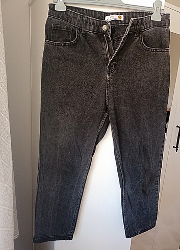 Siyah jeans 