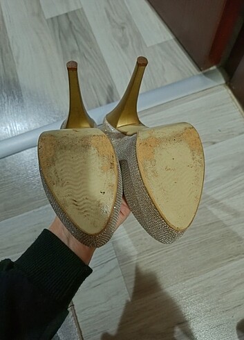 36 Beden altın Renk Stiletto abiye ayakkabısı