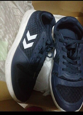 Hummel 42 numara erkek ayakkabı 