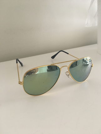 Diğer rayban gozluk orjinal degildir