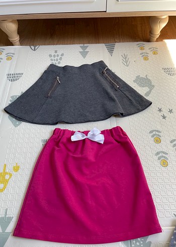 Kız Çocuk Gri Fermuarlı ve Pembe Fiyonklu Etek