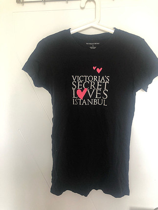 Victoria?s secret t shirt