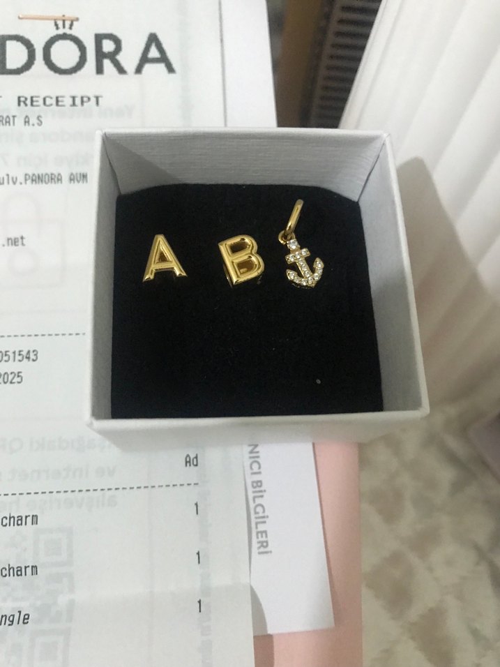 Altın Renkli Zincir Detaylı Çocuk Takı Seti - Görsel 2