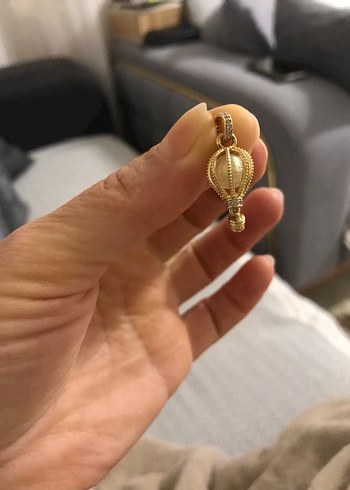 Boncuk İşlemeli Altın Renkli Kadın Charm - Görsel 4