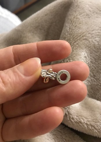 Düğmeli Bej Kadın Charm - Görsel 7