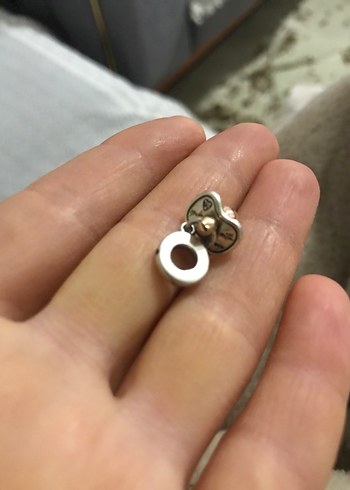 Düğmeli Bej Kadın Charm - Görsel 8