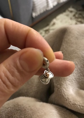 Düğmeli Bej Kadın Charm - Görsel 9