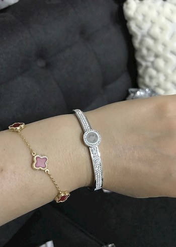 Modern Klasik Beyaz Pul Detaylı Minimalist Bileklik
