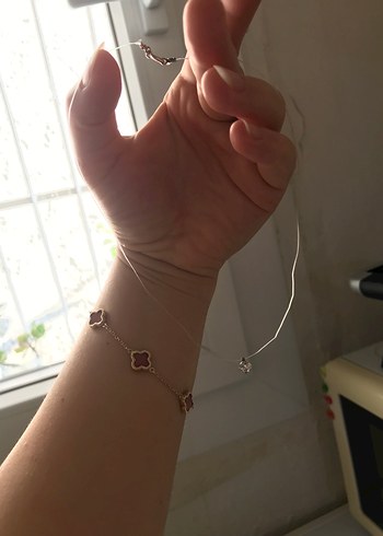 Zincir Detaylı Altın Rengi Minimalist Bileklik
