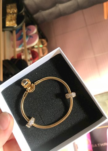 Orjinal Pandora Bileklik ve charm