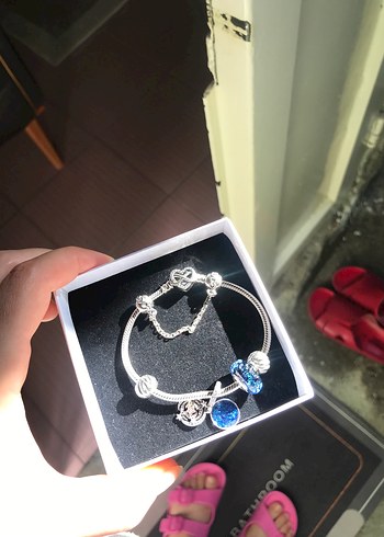 Beden mavi Renk Renkli Zincir Detaylı Mavi Bileklik