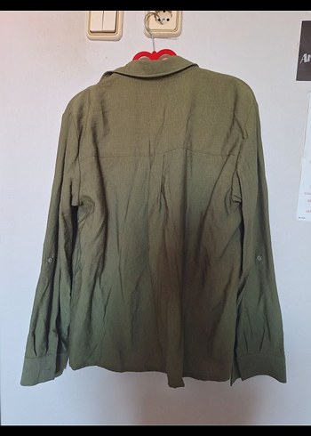 Düğmeli Ön Cepli Haki Renk Keten Kadın Gömlek - Görsel 4