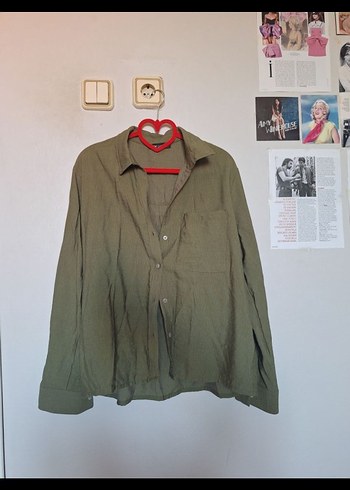 Düğmeli Ön Cepli Haki Renk Keten Kadın Gömlek - Görsel 3