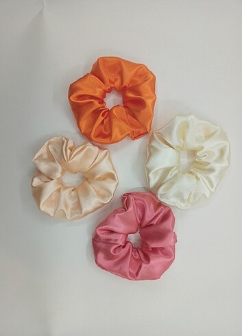 Stradivarius Scrunchie saten toka 4 adet